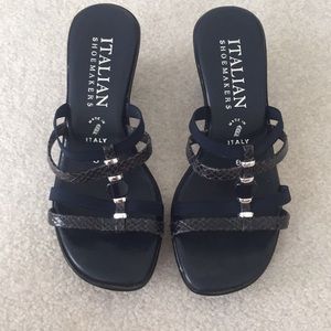 Italian Shoemakers Navy Wedge/Sandal